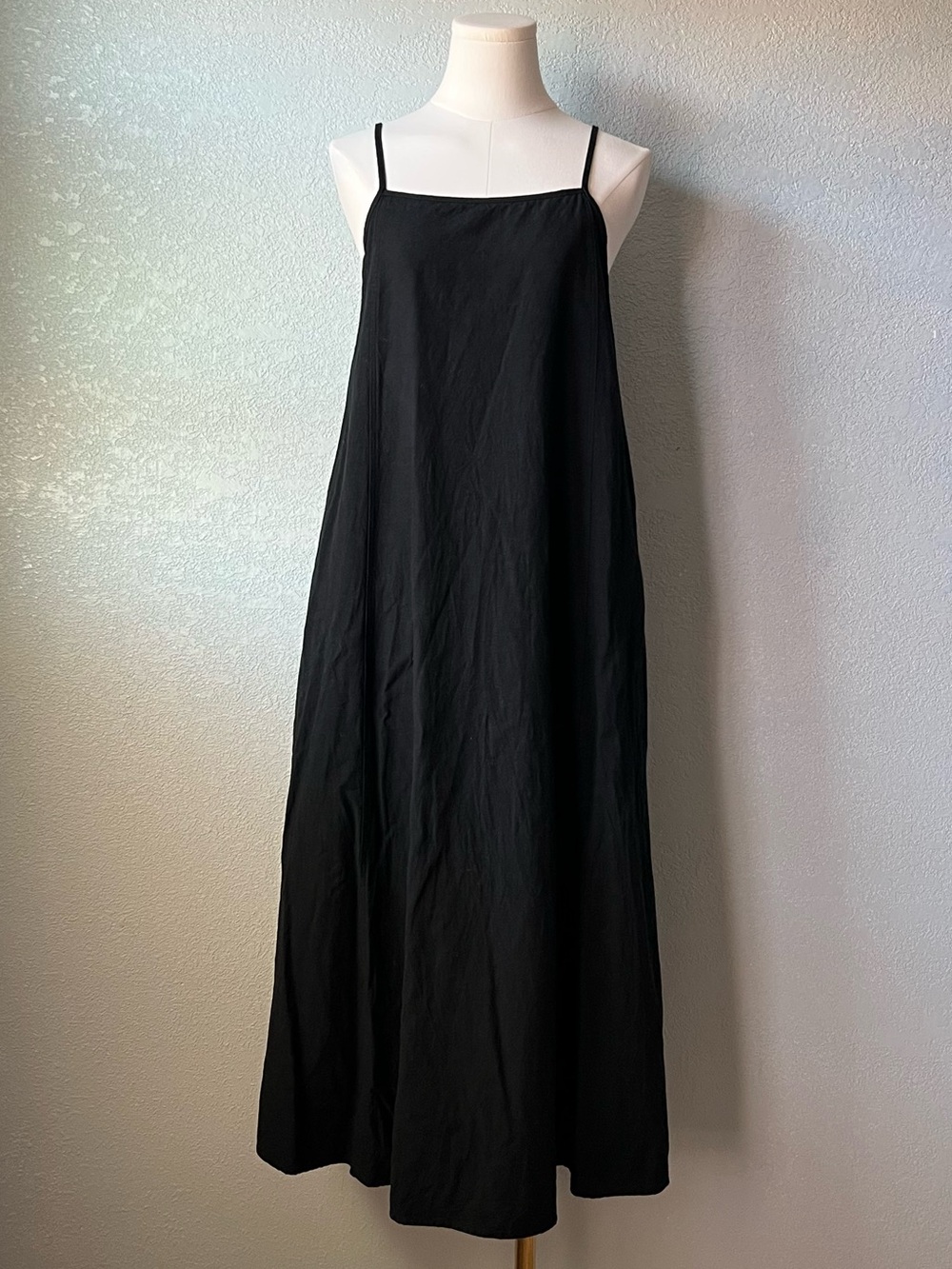 Shy Velvet Black 100% Linen Maxi Dress Adjustable Straps Women’s Size S Boho